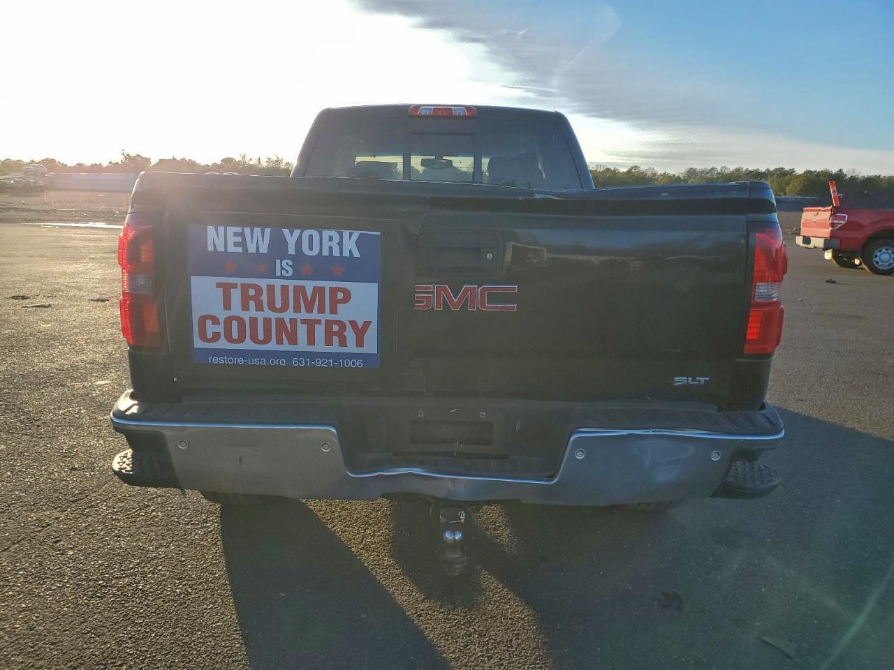 2015 GMC Sierra