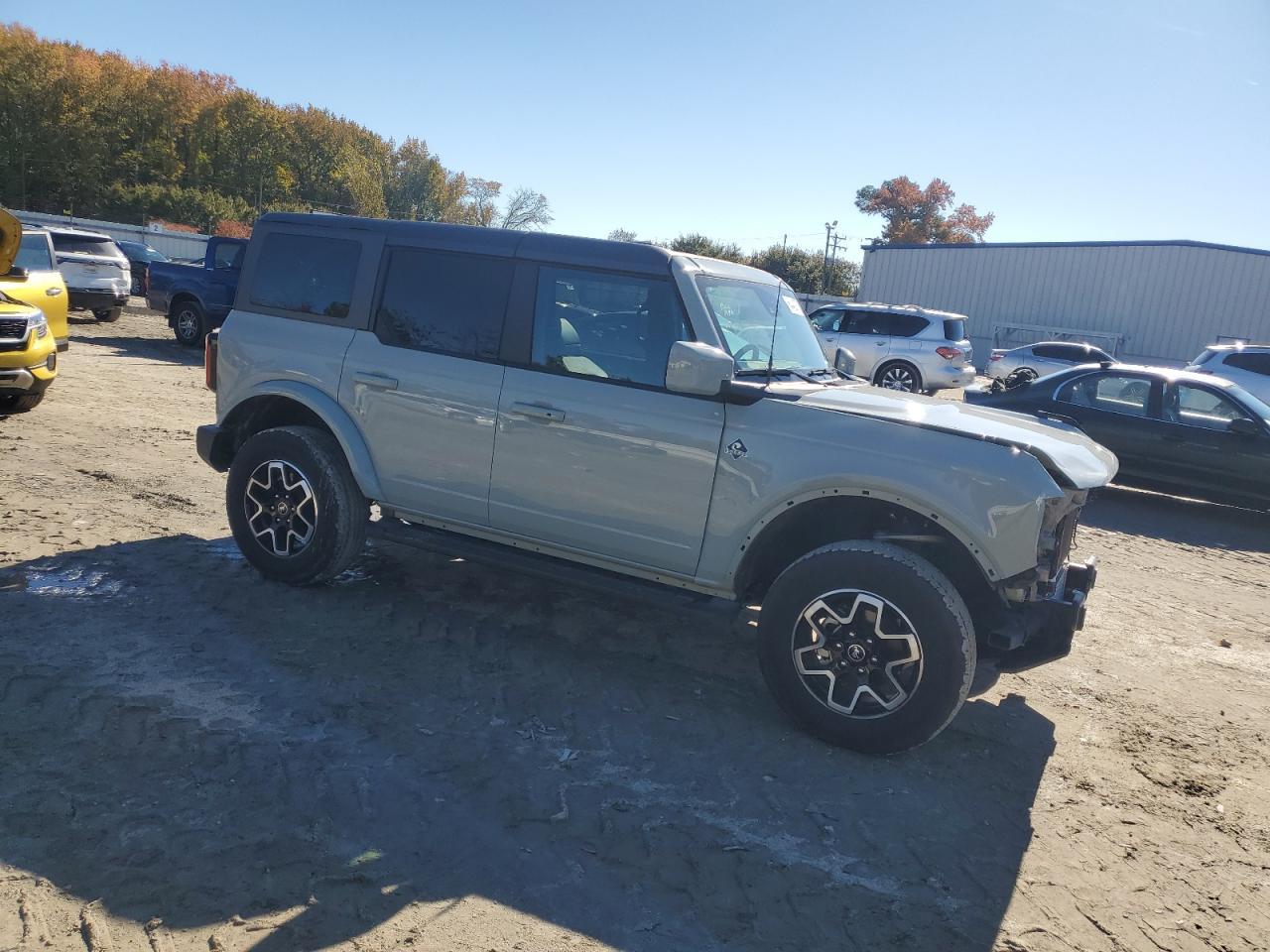 2024 FORD Bronco
