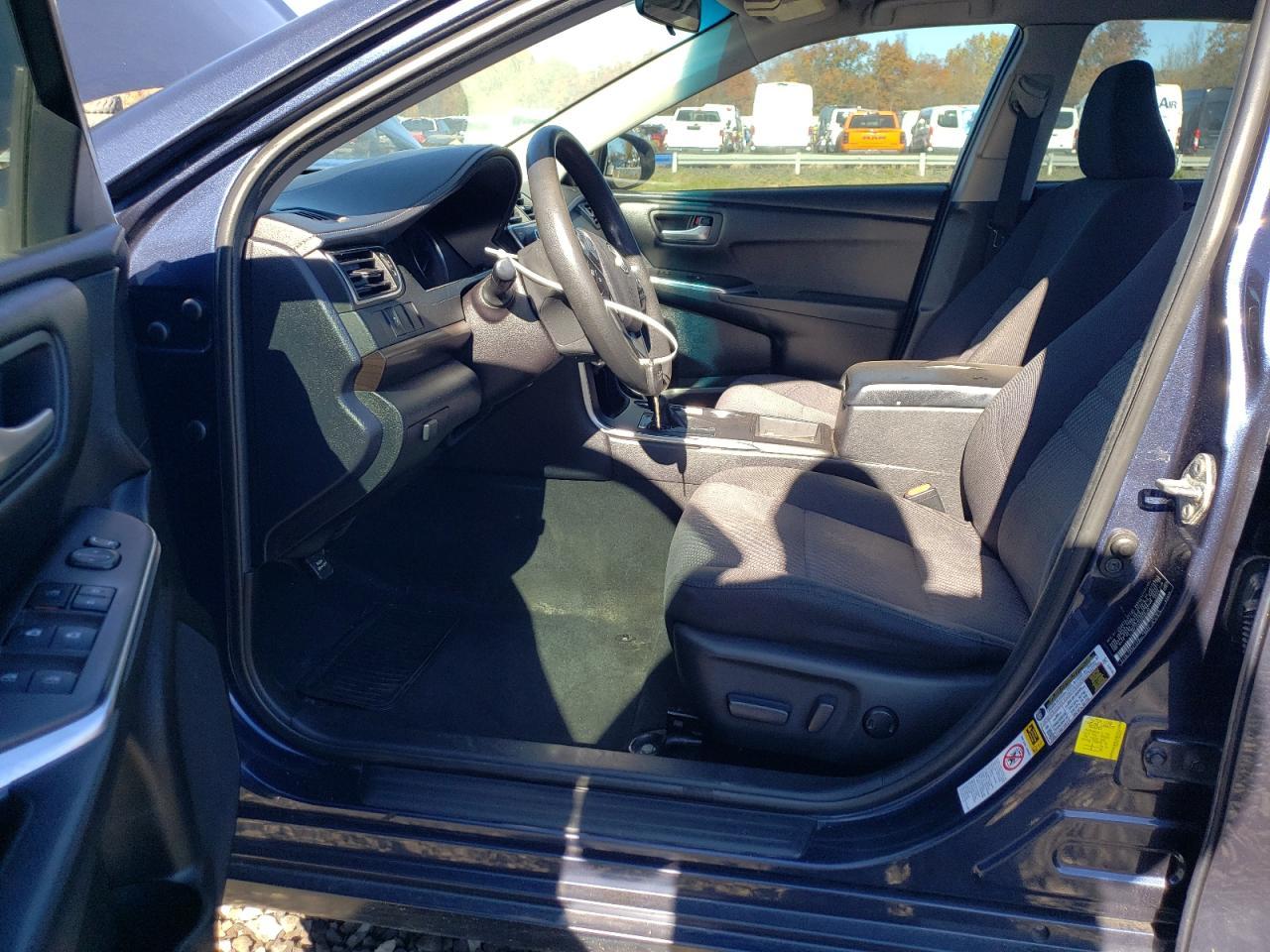 2016 TOYOTA CAMRY