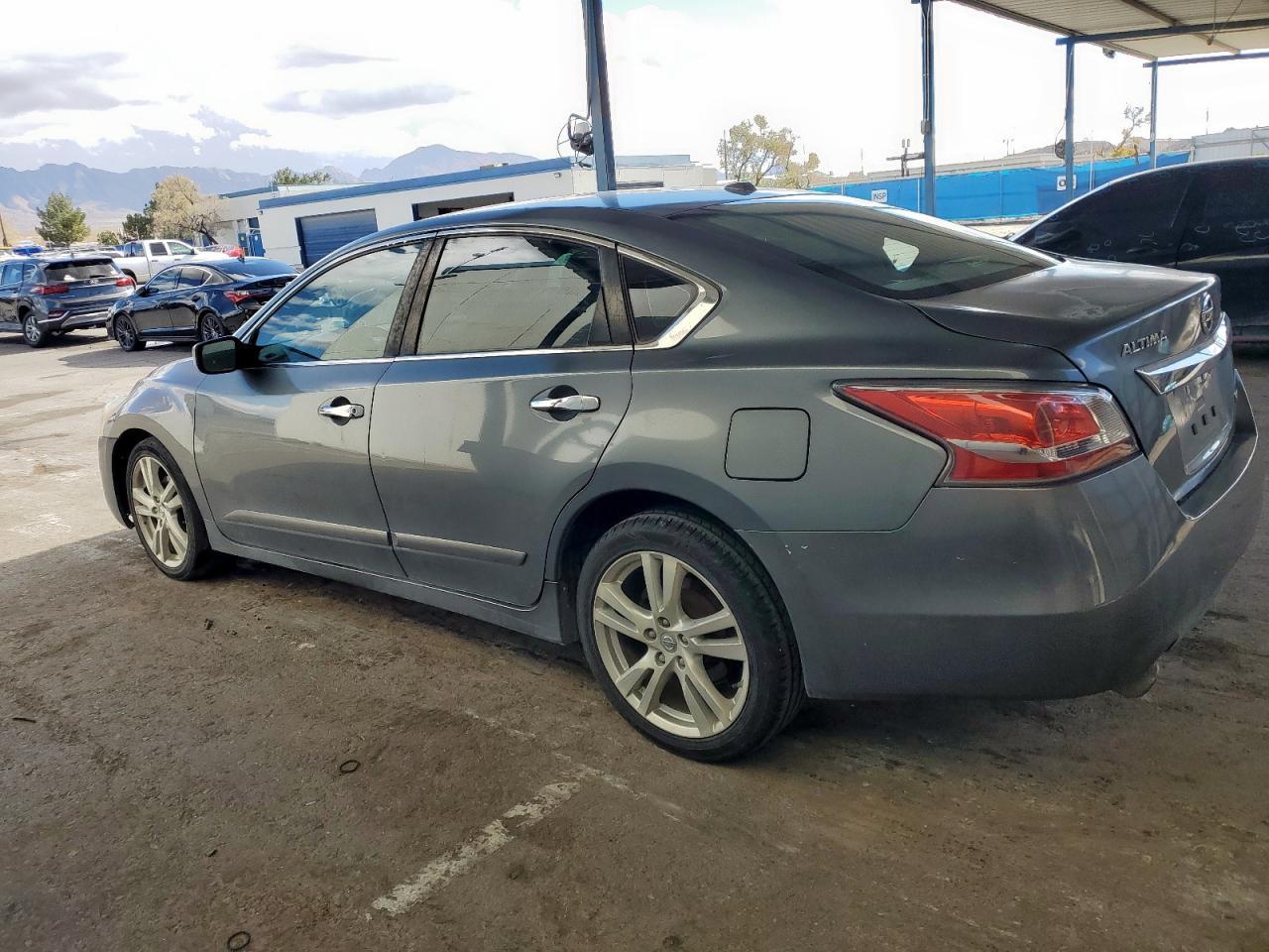 2014 NISSAN ALTIMA