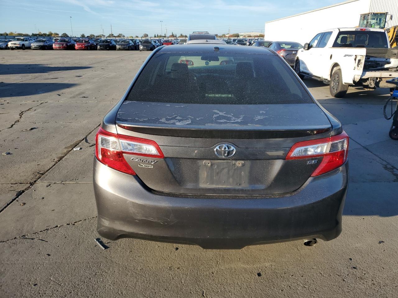 2012 TOYOTA CAMRY