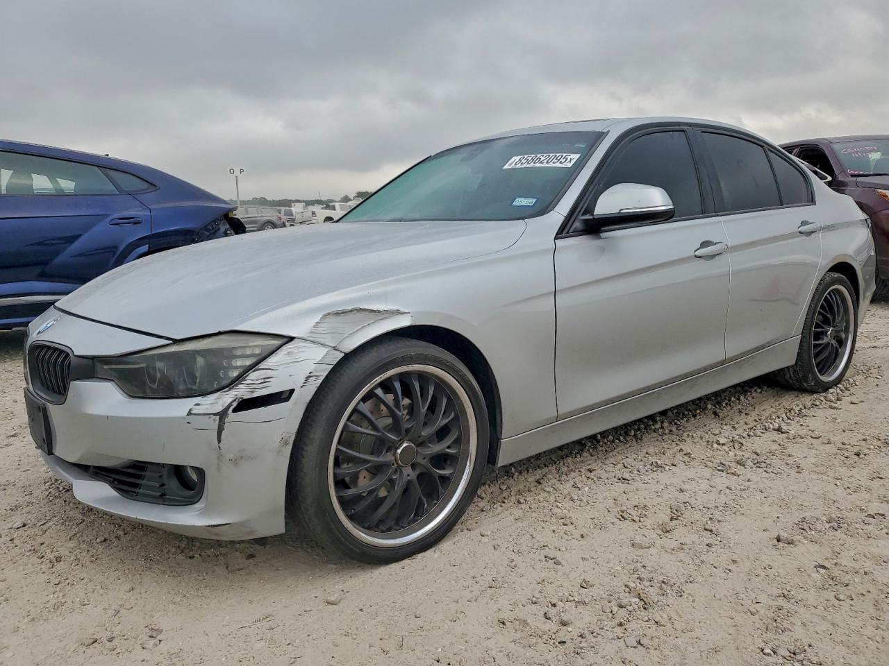 2013 BMW 3 SERIES