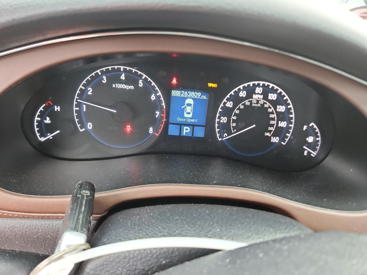 2009 HYUNDAI GENESIS