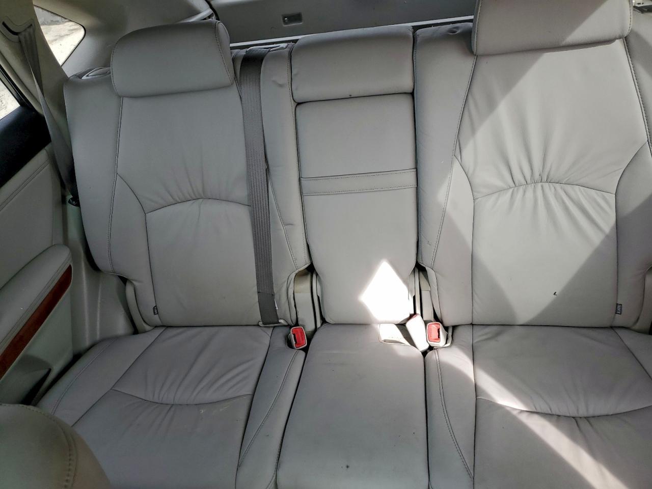 2004 LEXUS Rx 330