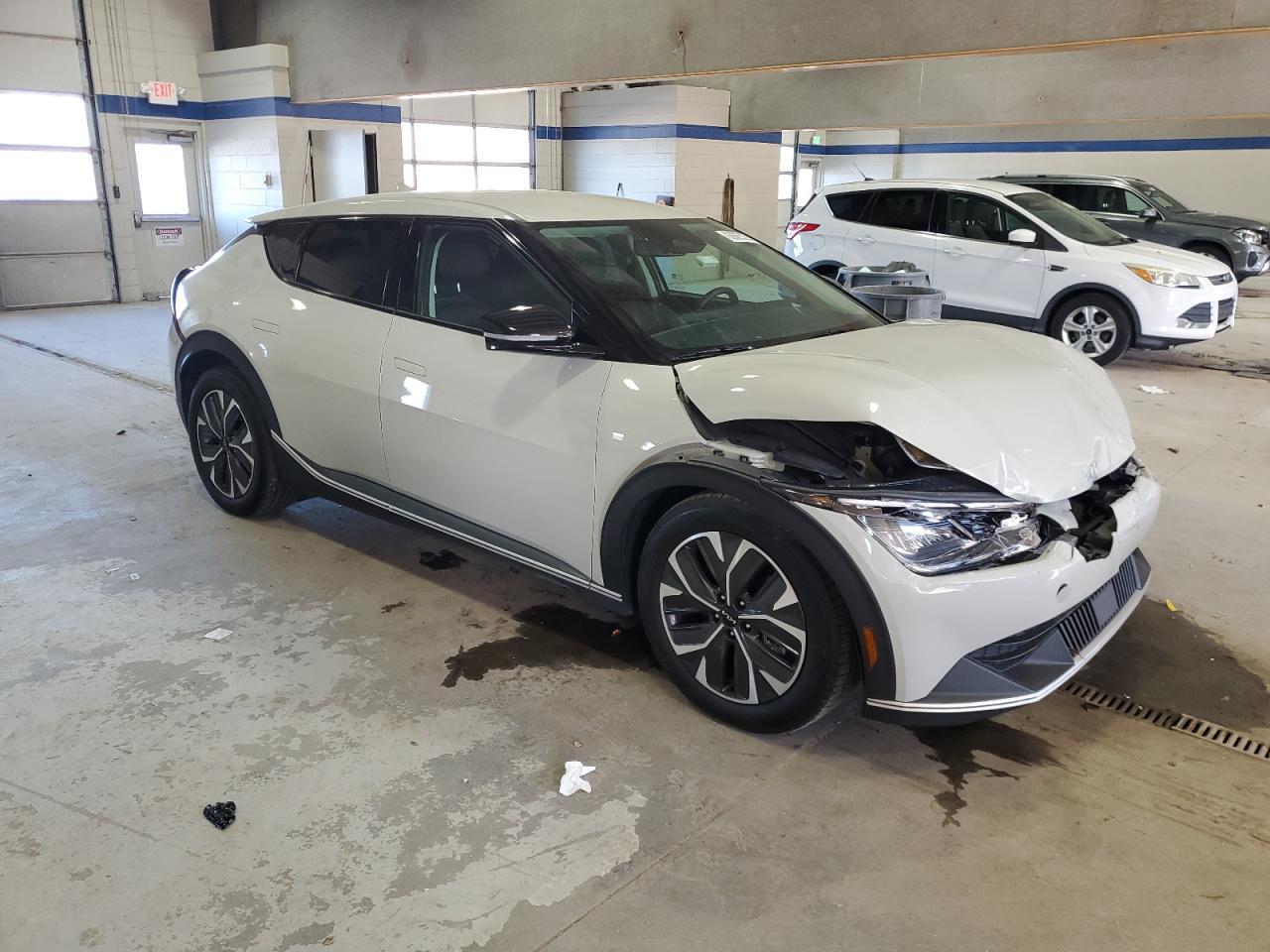 2024 KIA EV6