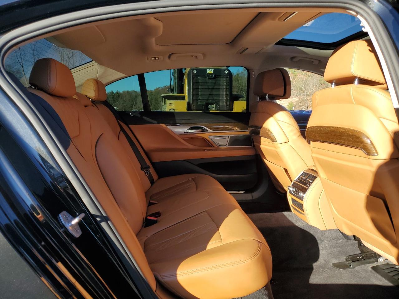 2016 BMW 7 series