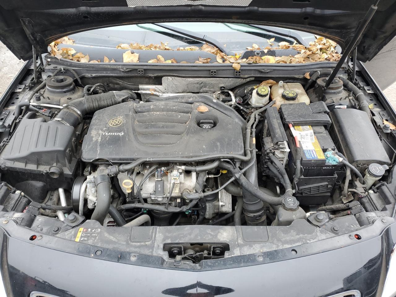 2013 BUICK Regal