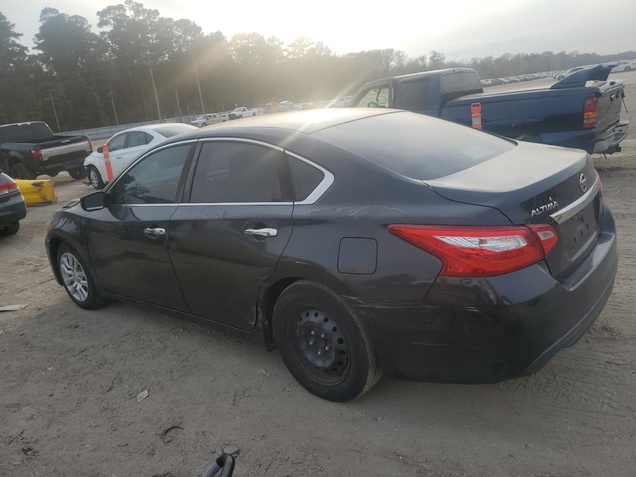 2017 NISSAN ALTIMA