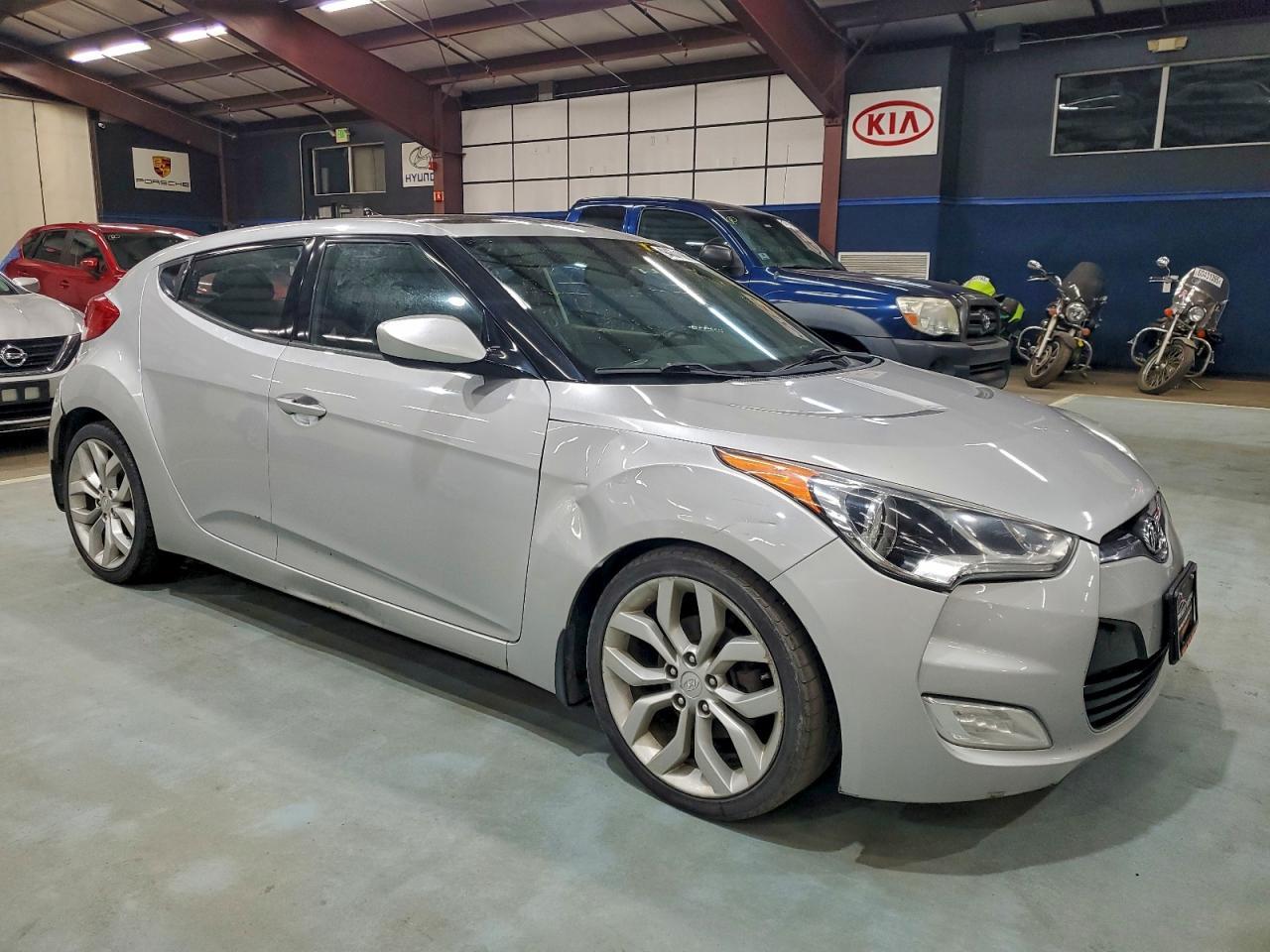 2013 HYUNDAI VELOSTER