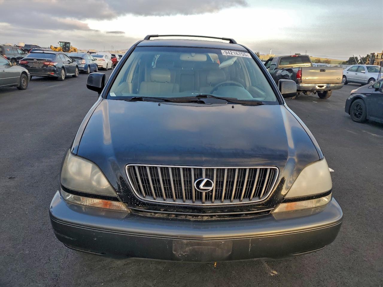 2000 LEXUS Rx 300