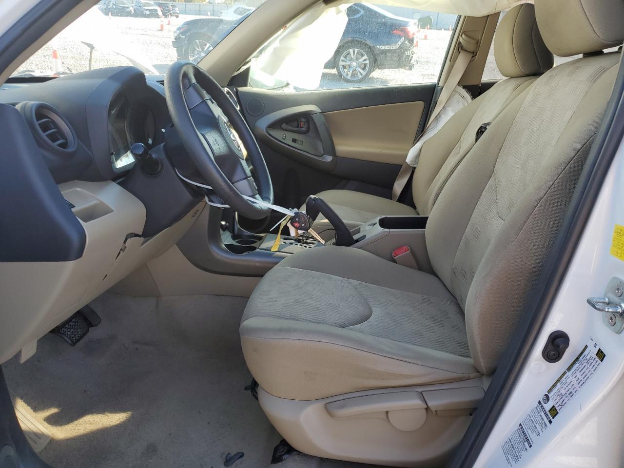 2011 TOYOTA RAV4