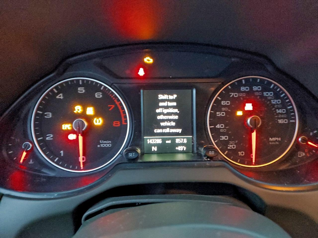 2013 AUDI Q5
