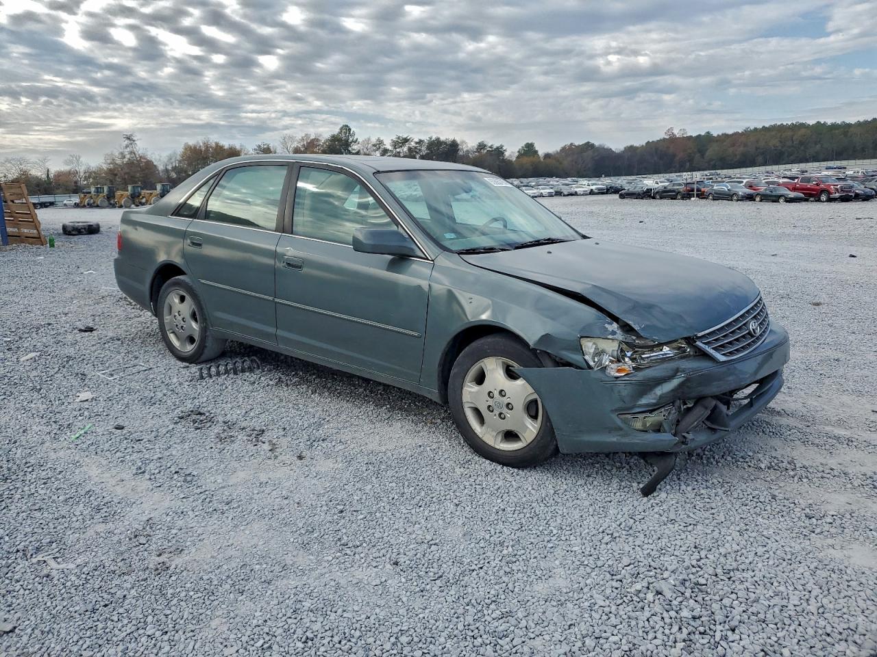 2004 TOYOTA Avalon