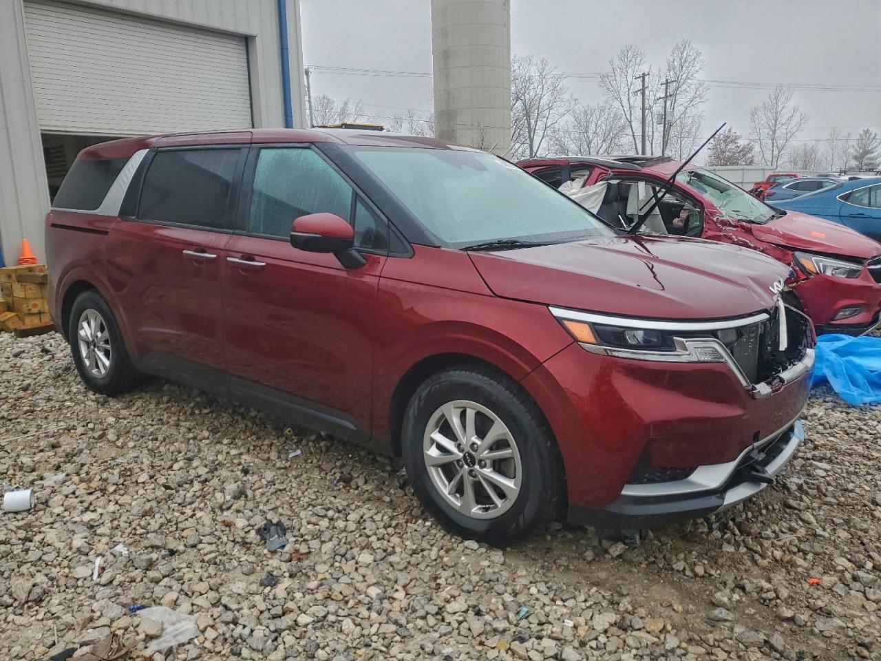 2023 KIA Carnival