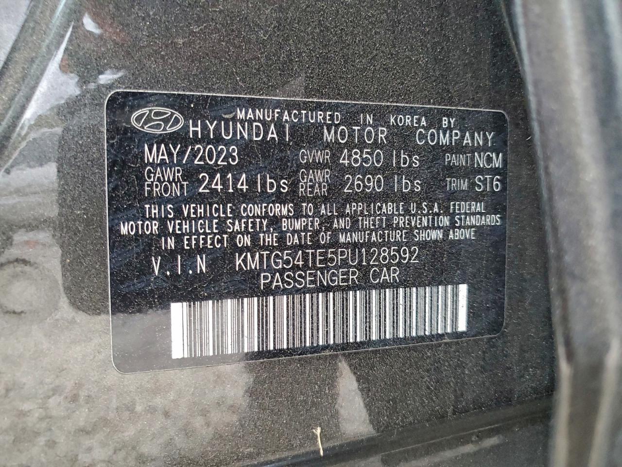 2023 GENESIS G70