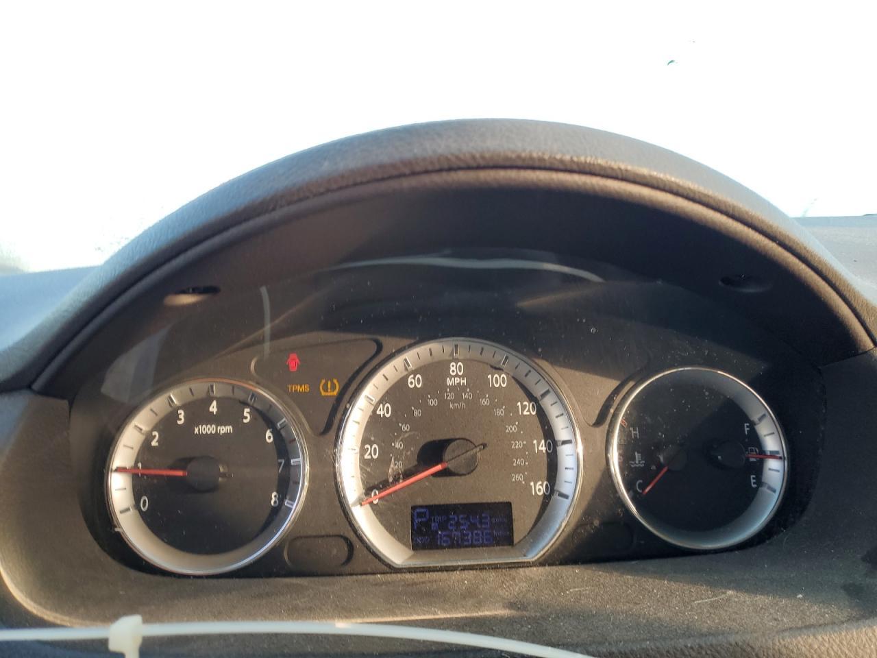 2010 HYUNDAI SONATA