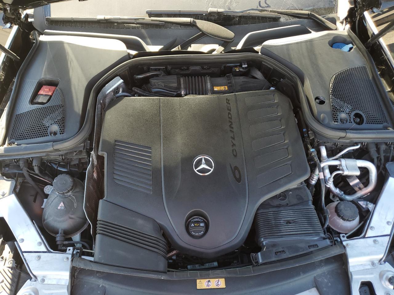 2022 MERCEDES-BENZ E-Class