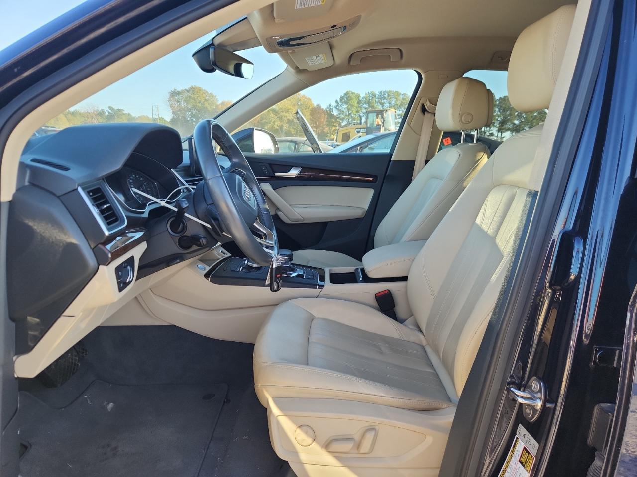 2020 AUDI Q5