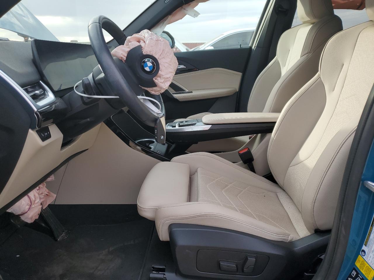 2023 BMW X1