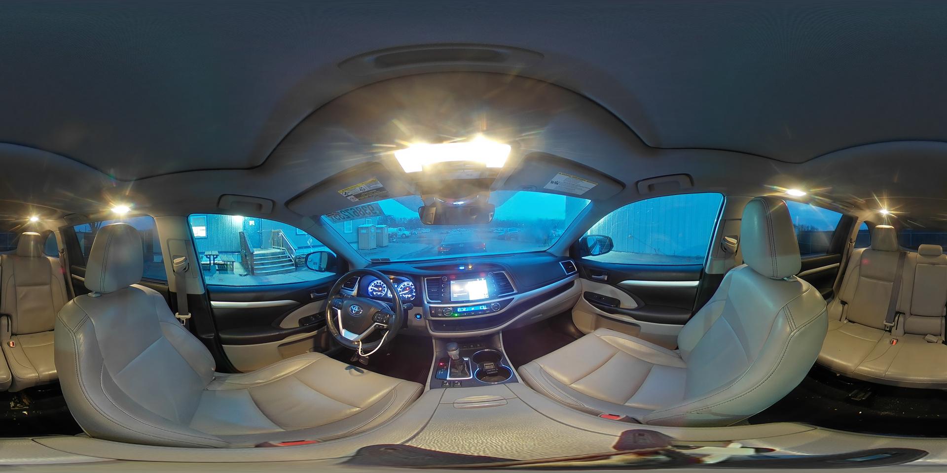 2018 TOYOTA HIGHLANDER