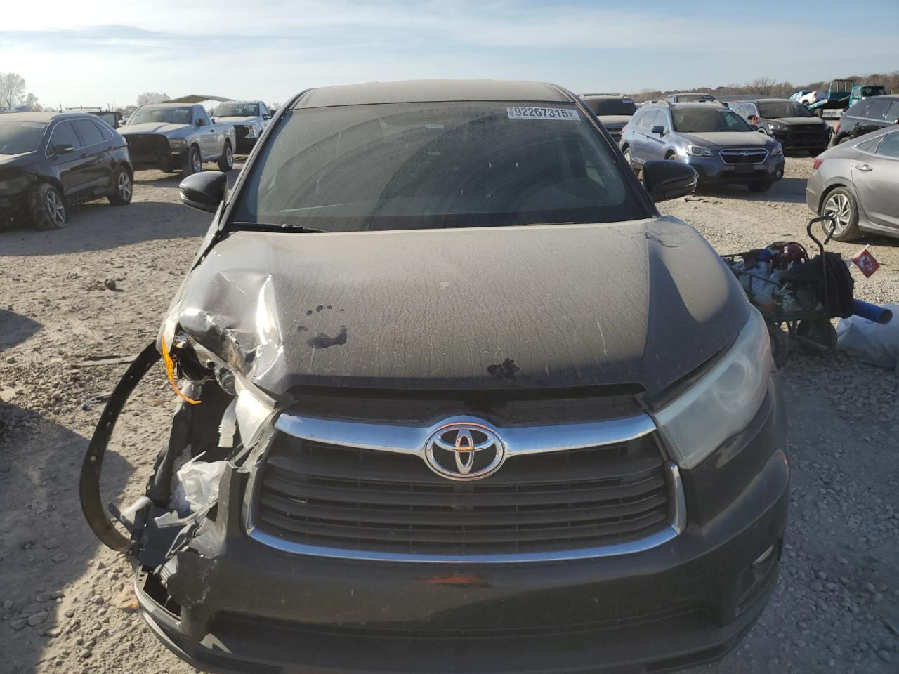 2016 TOYOTA HIGHLANDER