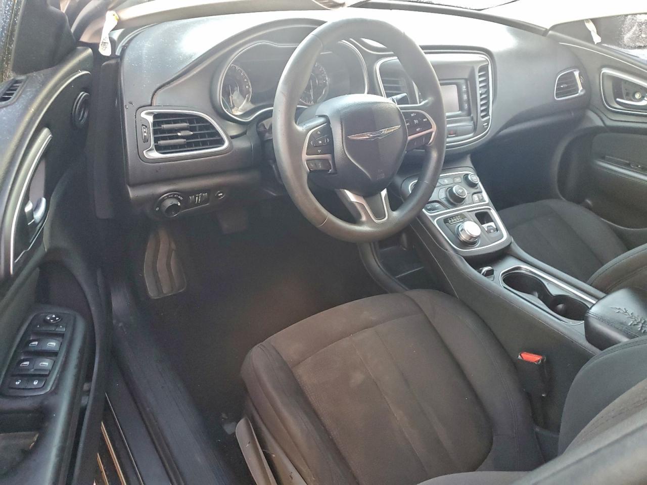 2015 CHRYSLER 200