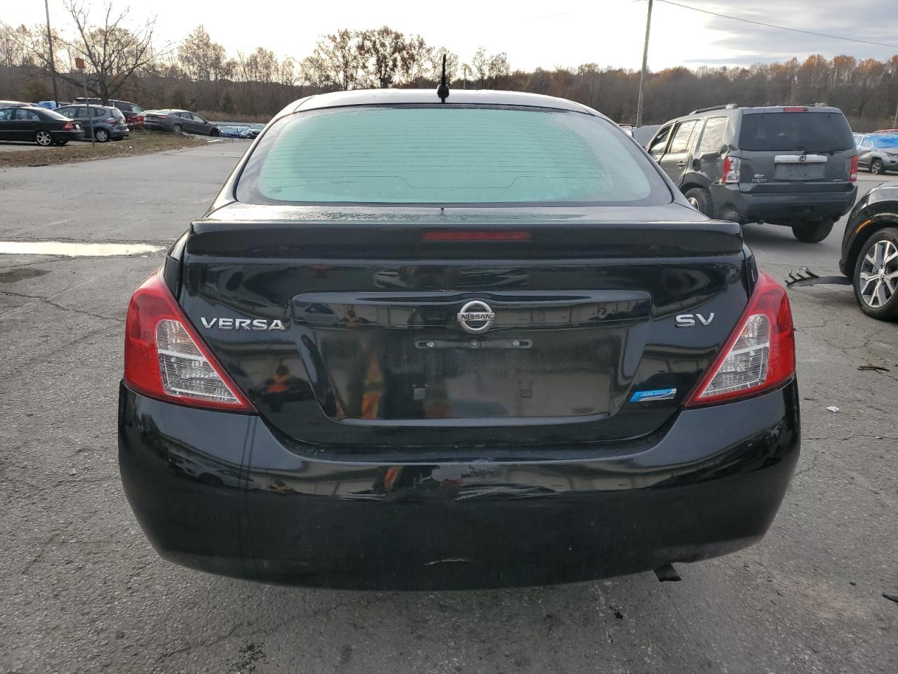 2014 NISSAN VERSA