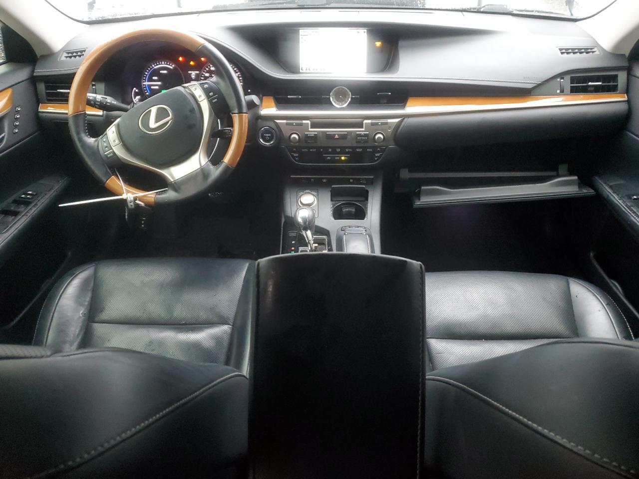 2015 LEXUS ES 300H