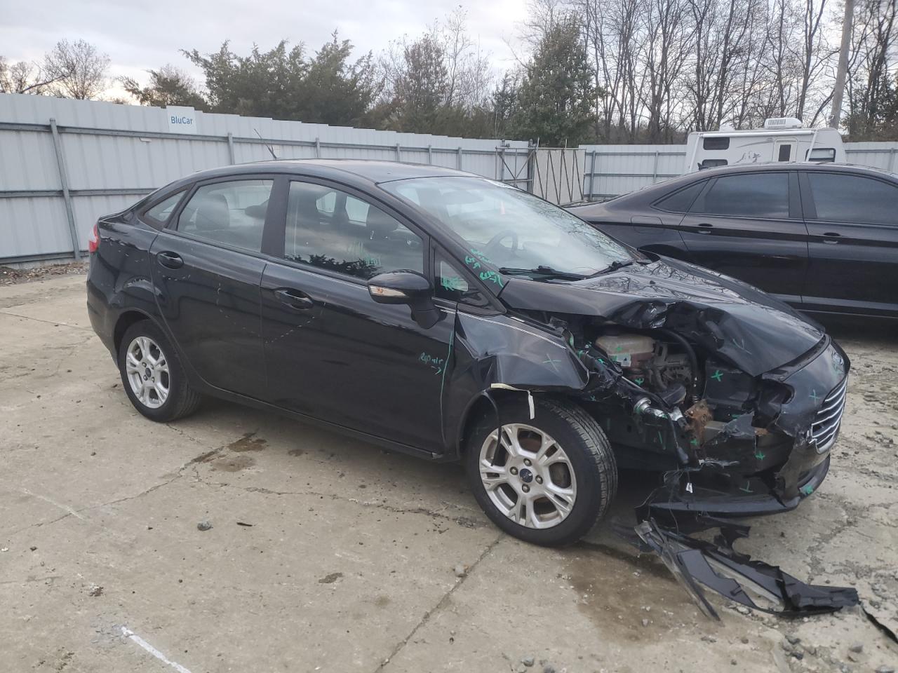 2016 FORD Fiesta