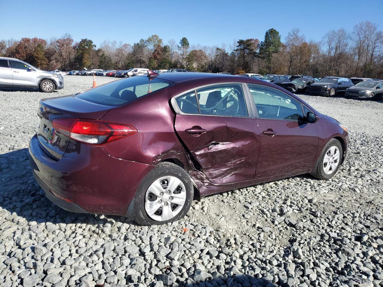 2017 KIA FORTE