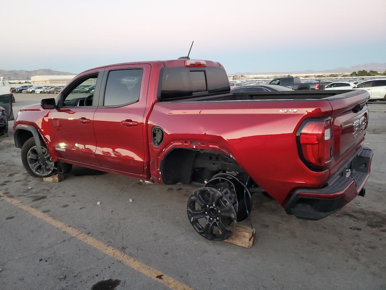2024 GMC CANYON