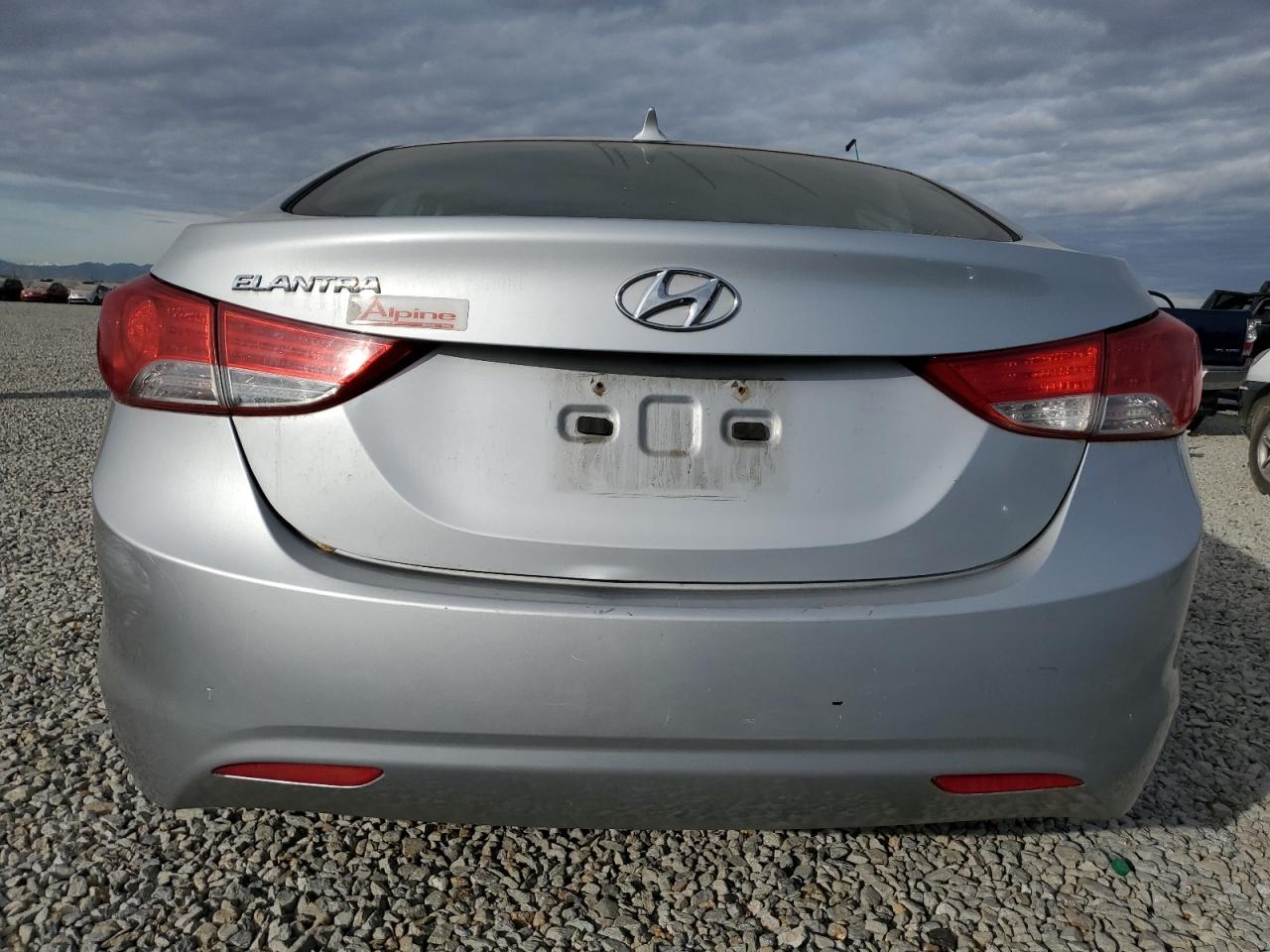 2011 HYUNDAI ELANTRA