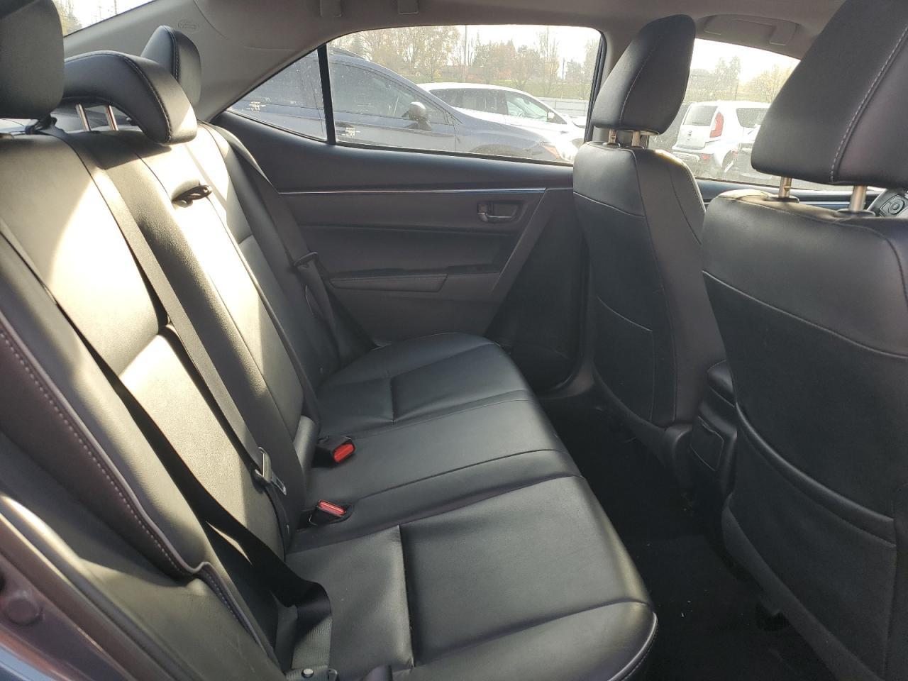 2016 TOYOTA COROLLA