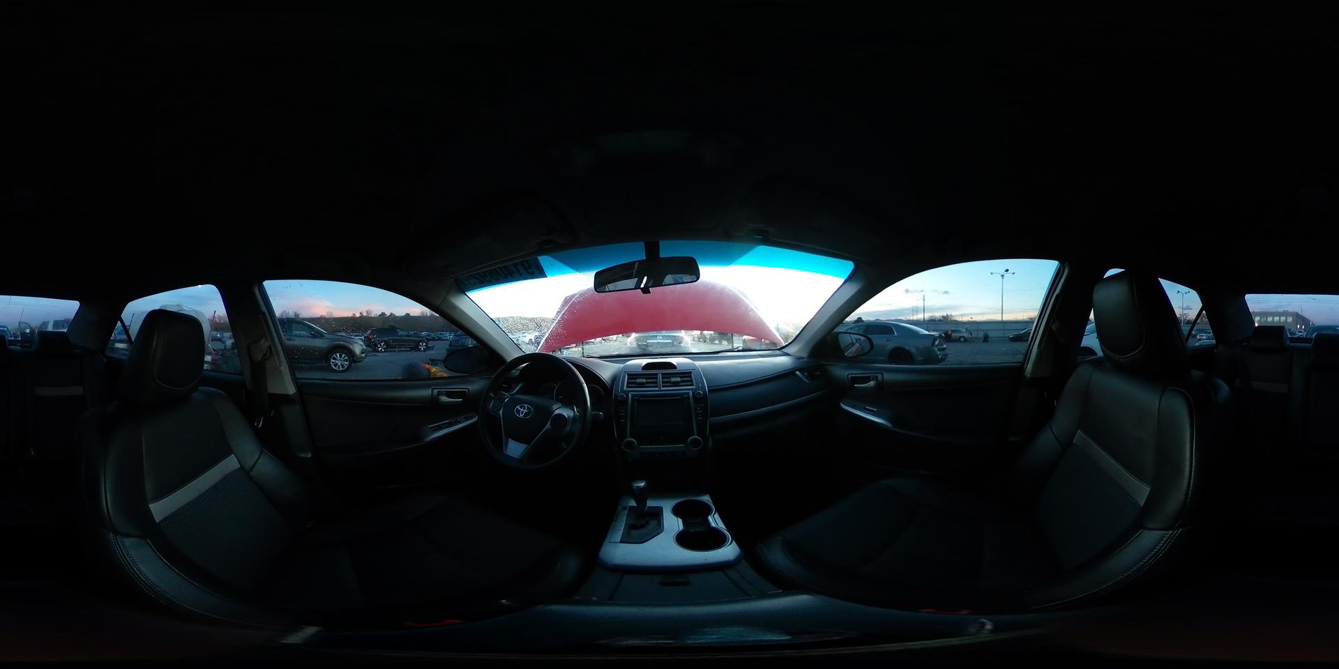 2014 TOYOTA CAMRY
