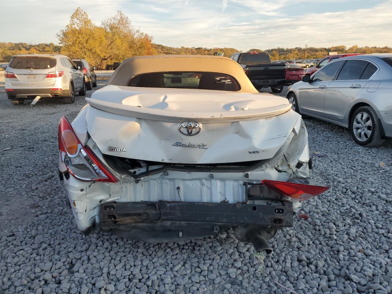 2004 TOYOTA CAMRY
