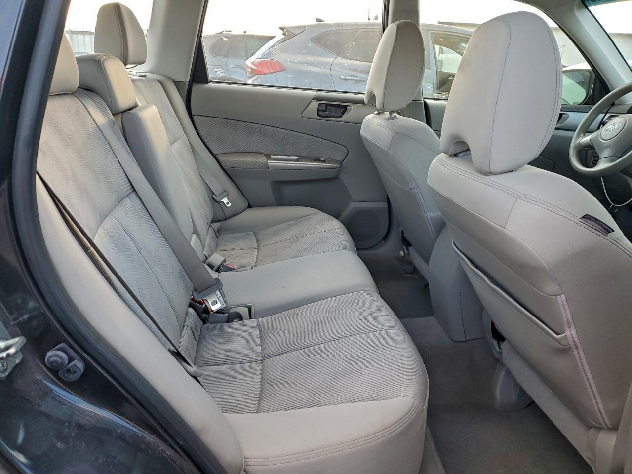 2010 SUBARU FORESTER