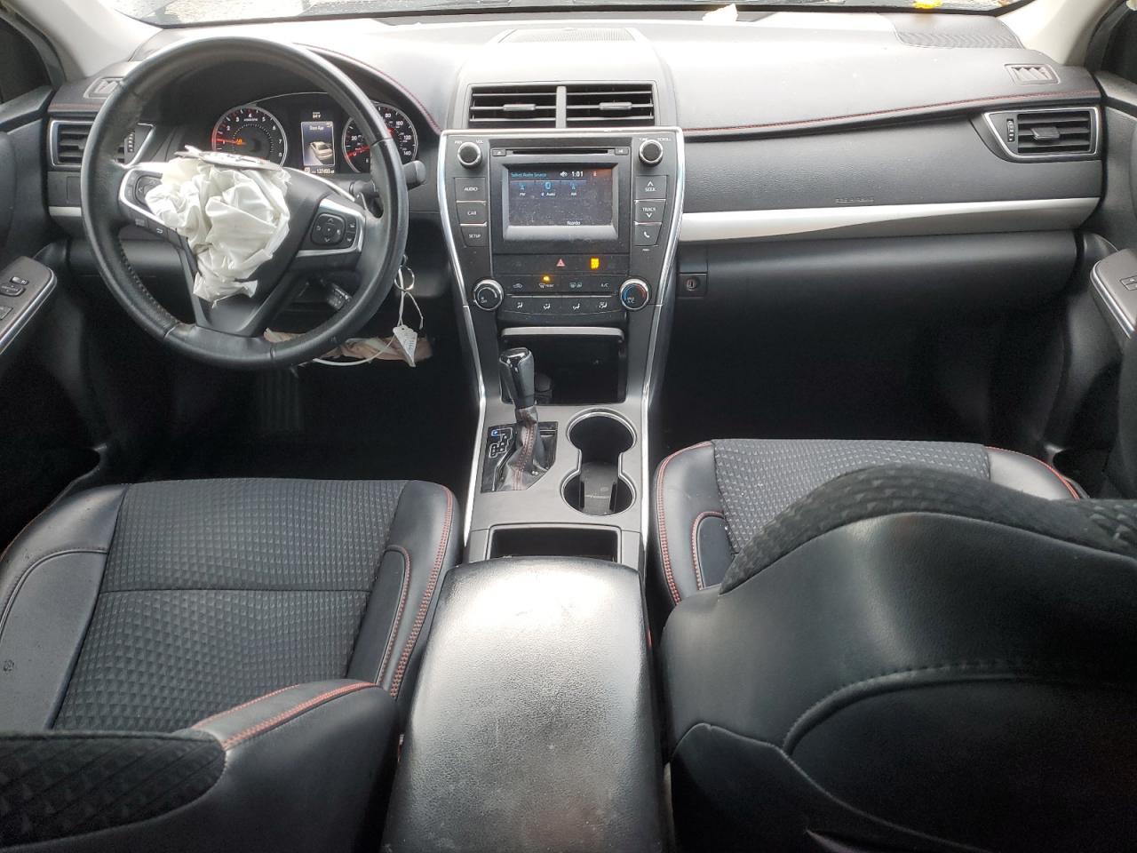 2015 TOYOTA CAMRY