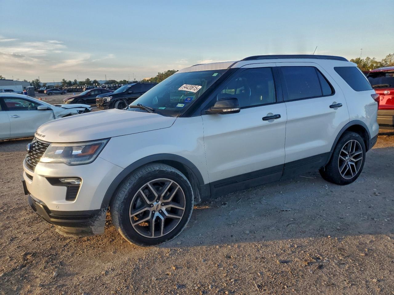 2018 FORD Explorer Sport Trac