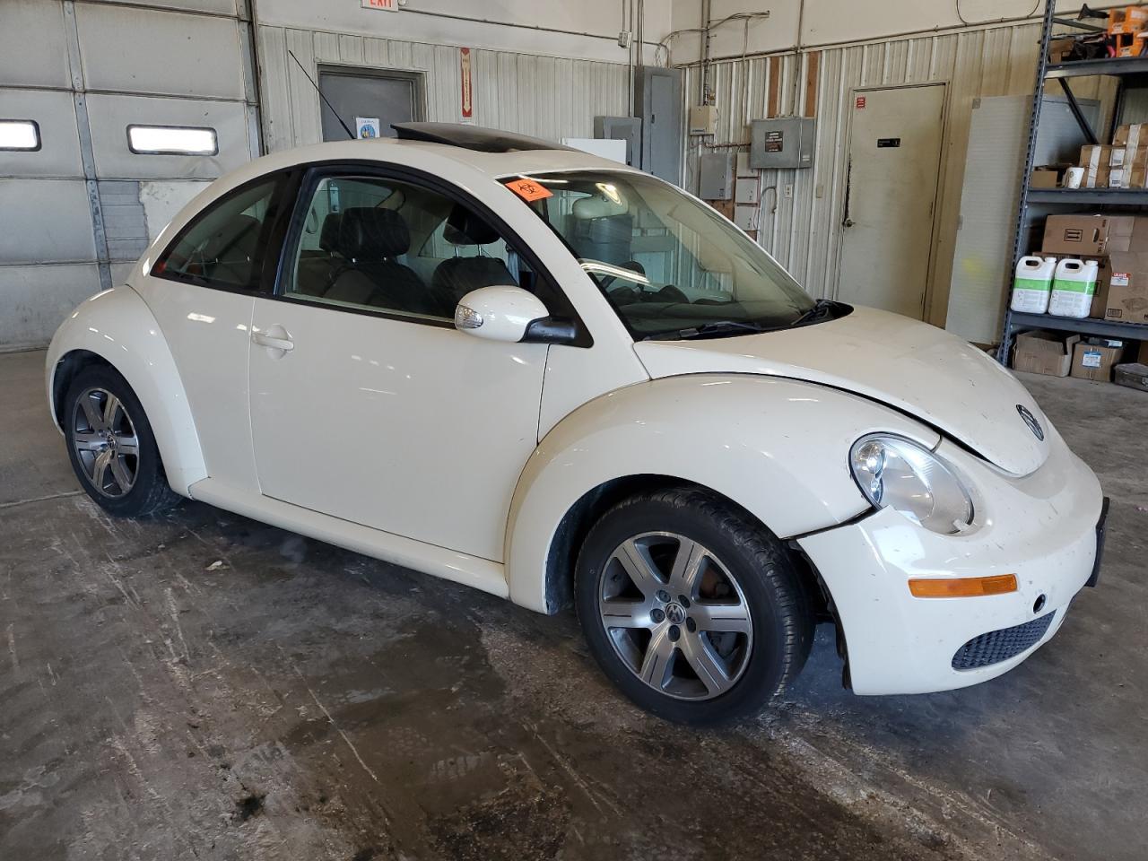 2006 VOLKSWAGEN Beetle
