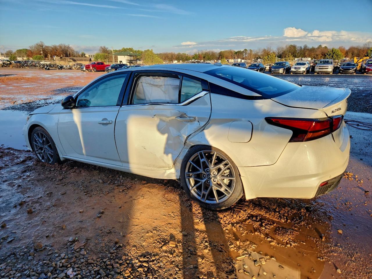 2024 NISSAN ALTIMA