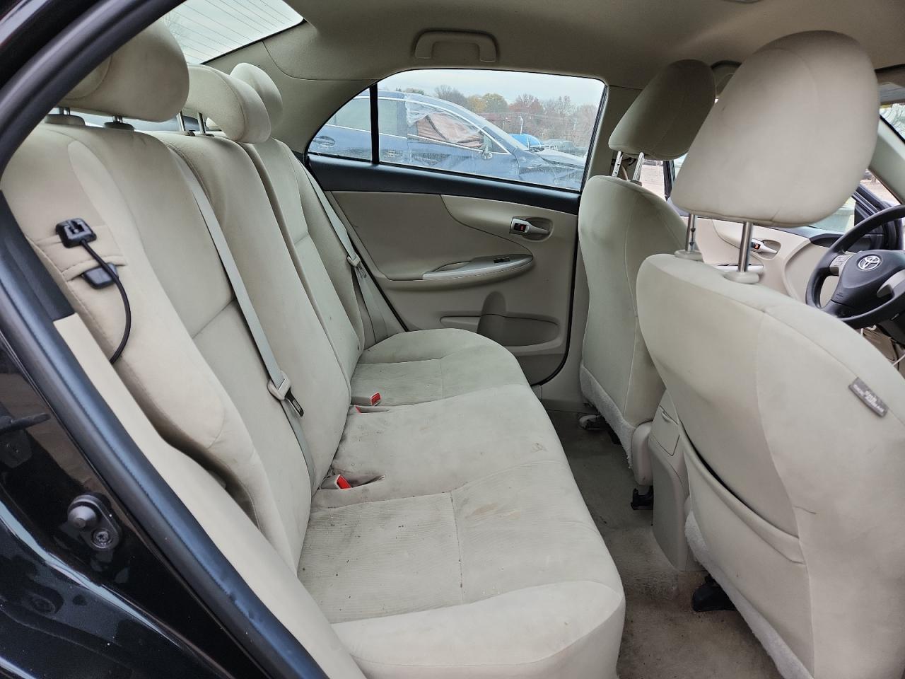 2012 TOYOTA COROLLA