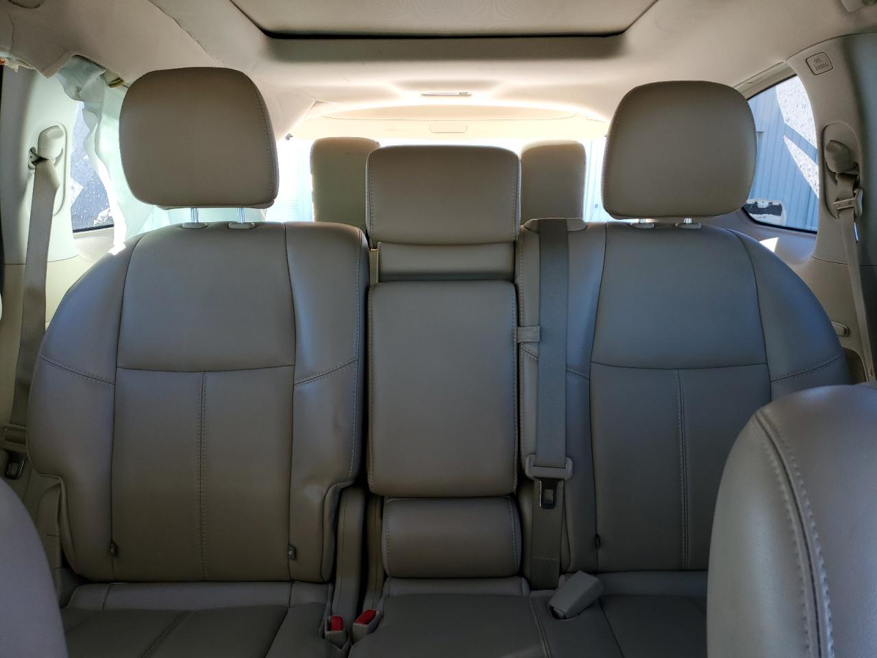 2015 NISSAN PATHFINDER