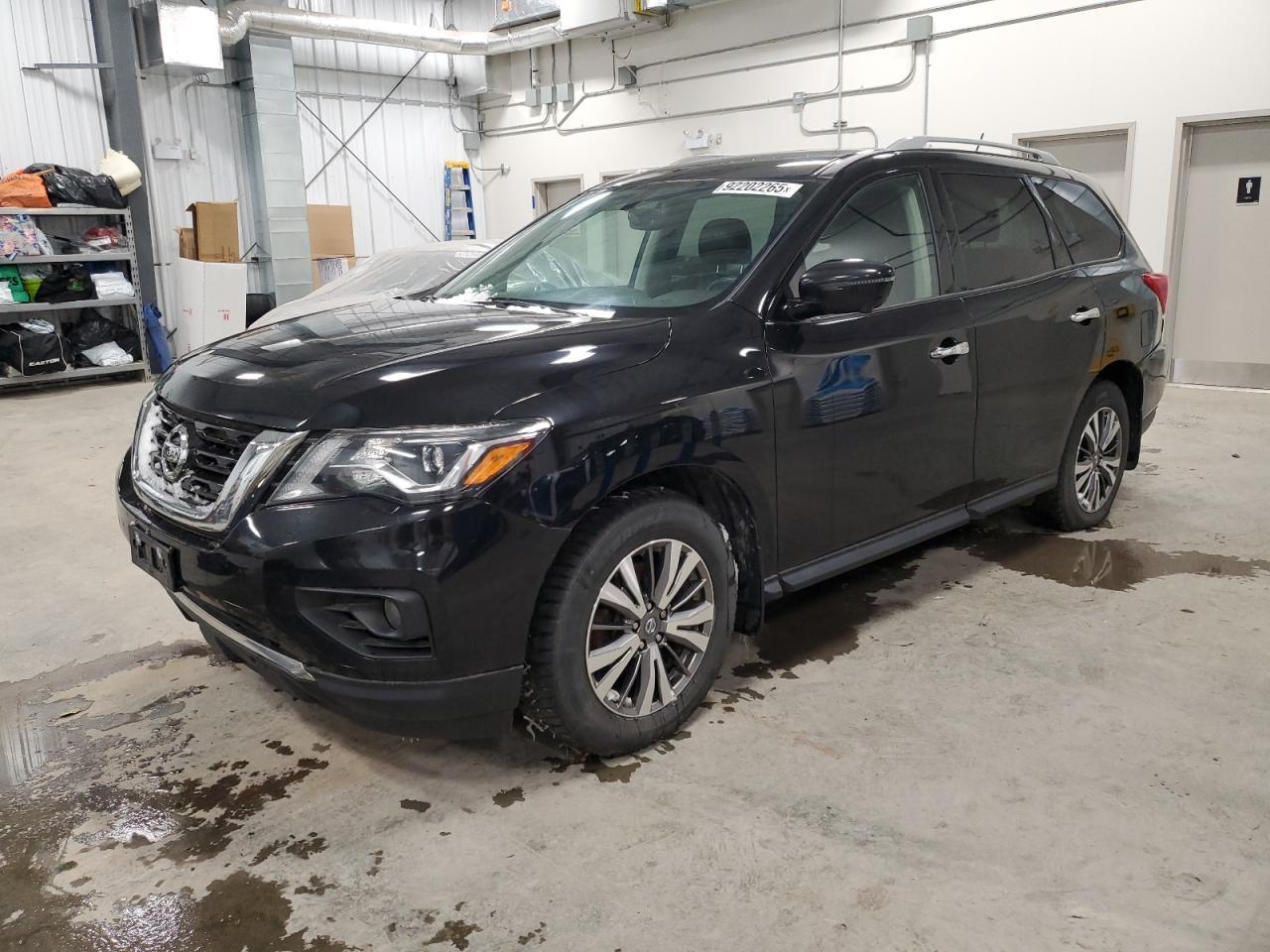 2018 NISSAN PATHFINDER