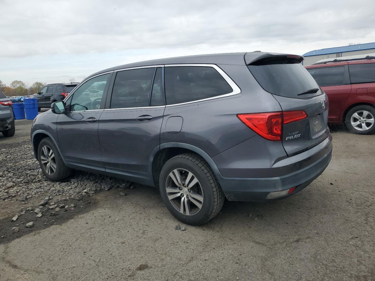 2017 HONDA PILOT