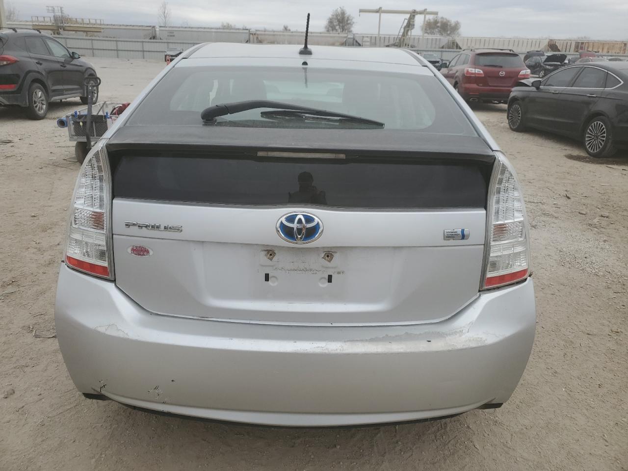 2010 TOYOTA PRIUS