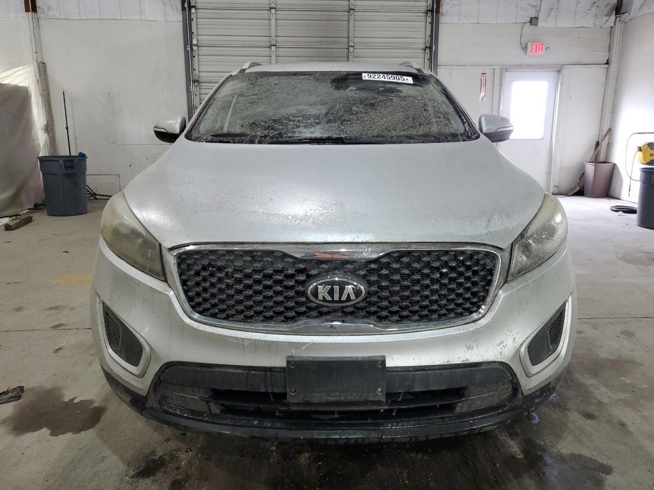 2017 KIA SORENTO