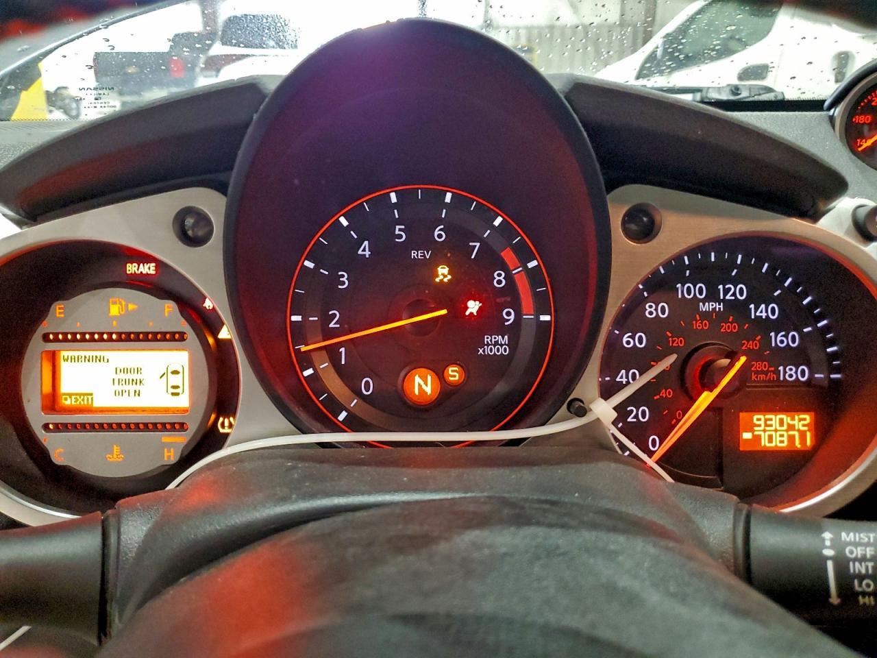 2012 NISSAN 370Z