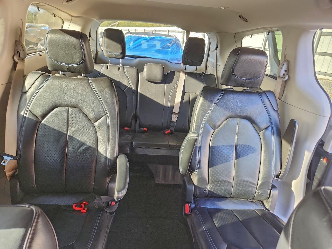 2021 CHRYSLER Pacifica