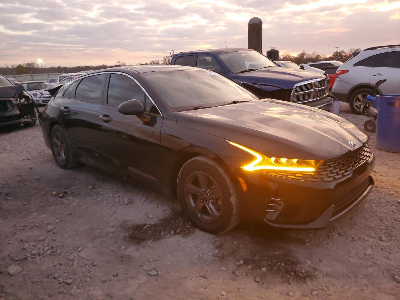 2021 KIA K5