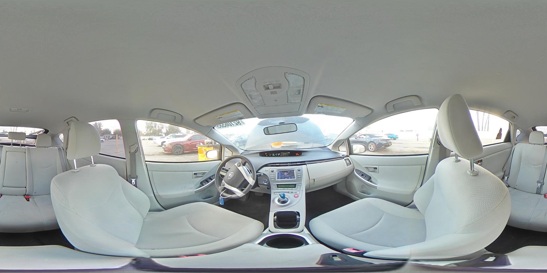 2013 TOYOTA PRIUS
